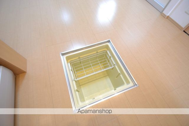 フォーゲルテラス ブラウ IVの内装写真