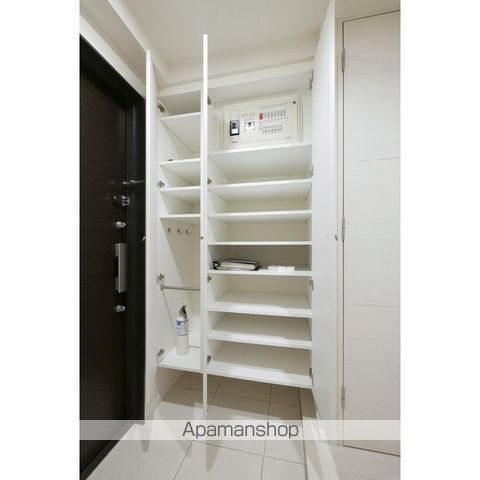 コンフォリア三田EASTの内装写真