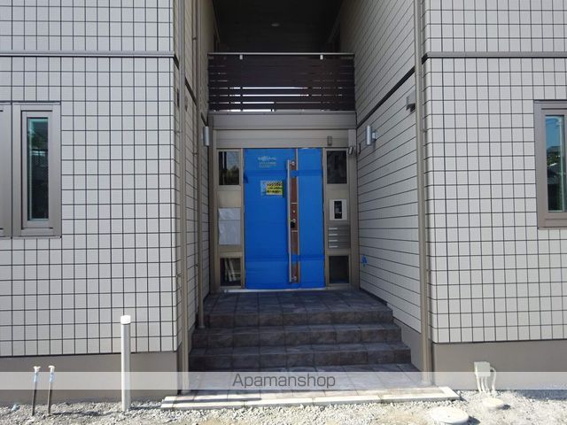 LUNETTAの玄関写真