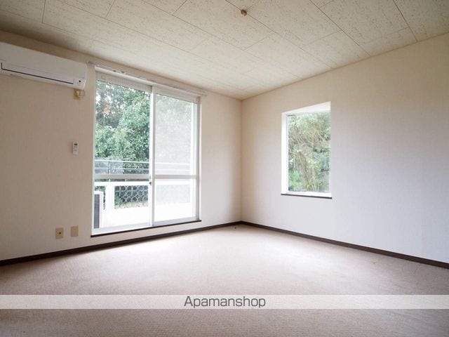 ハイツアイリスABCの内装写真
