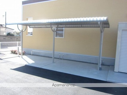 セリーヌ　Ｂ[2LDK/57.64m2]の共用部1