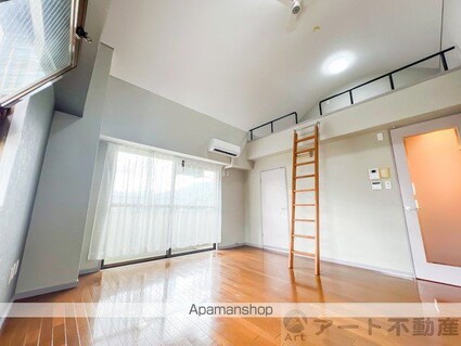 シャルマンコーポ川内[1R/30.9m2]のリビング・居間