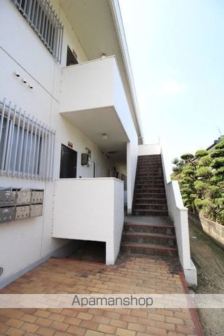 マンション難波の玄関写真