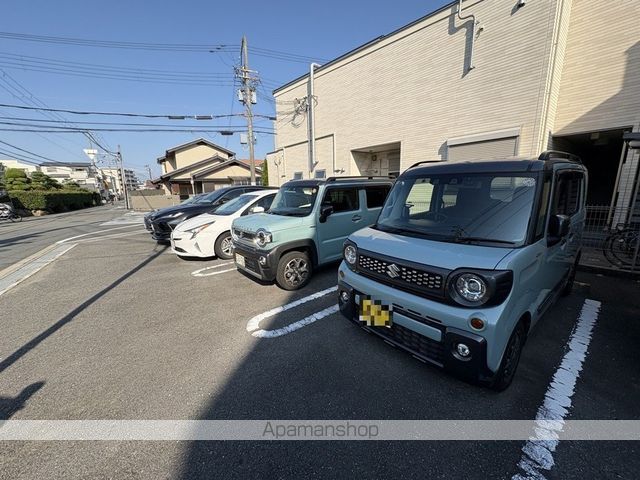 カームリー トスィームのその他写真