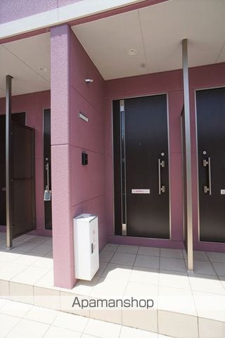 ルビーセブンの玄関写真