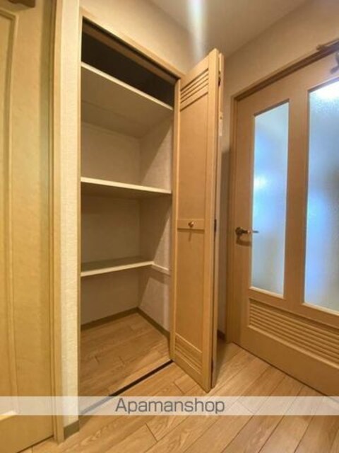 和歌山県和歌山市卜半町[2LDK/52.42m2]の内装4