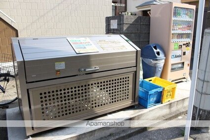 ピア・フェニックスⅡ[1K/18.15m2]のエントランス1