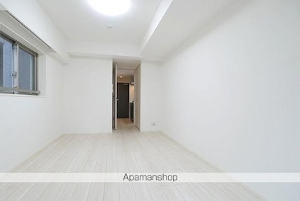 ＬＵＭＥＥＤ　ＣＵＢＥ　菊川　ＰＲＥＭＩＵＭ[1K/25.96m2]のリビング・居間