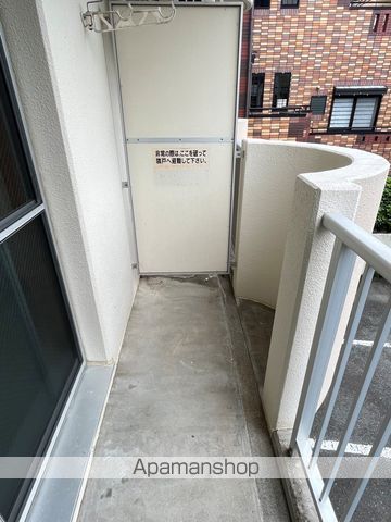 カレッジハイツIの内装写真