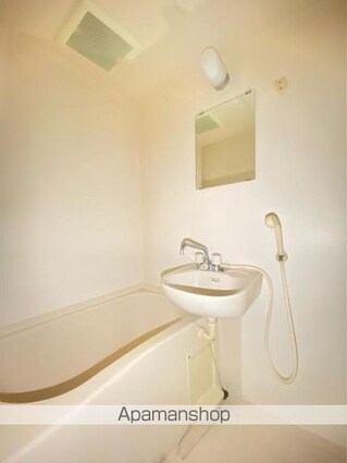 カレッジ三共パートⅠ[1K/24m2]のバス