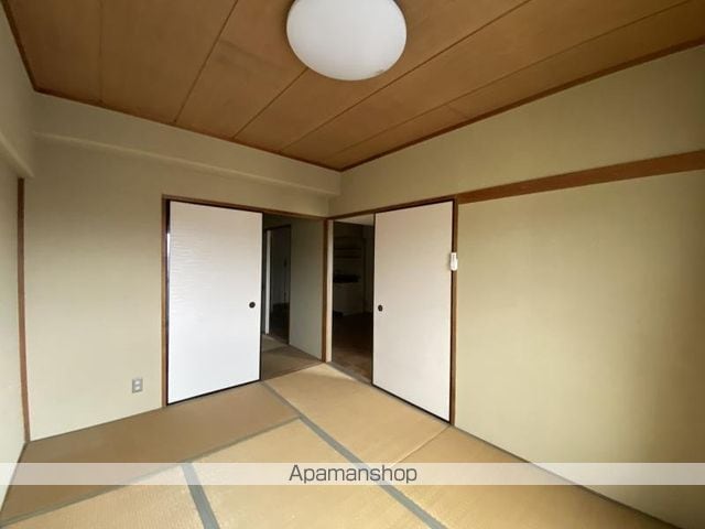 東讃ハイツの内装写真