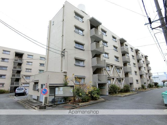 ビレッジハウス招提2号棟の外観写真