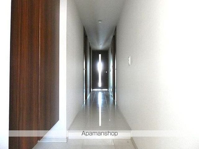ライオンズ横濱マークレジデンスの内装写真