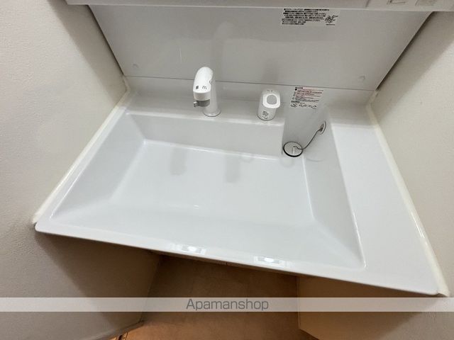ライオンズマンション的場町の内装写真