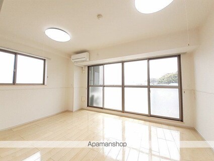 アドレシア古江[1LDK/41.8m2]のリビング・居間