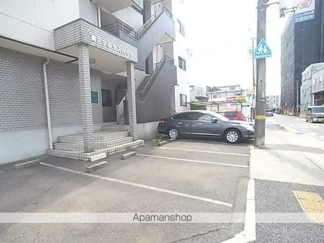 第2マルヤスハイツの玄関写真