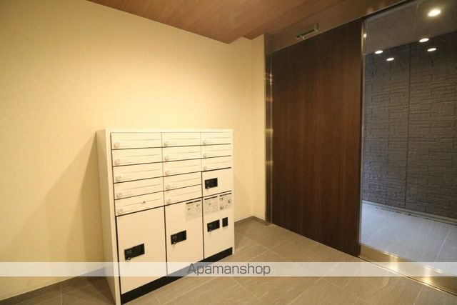 東京都武蔵野市中町２丁目[2LDK/67.18m2]の共用部3