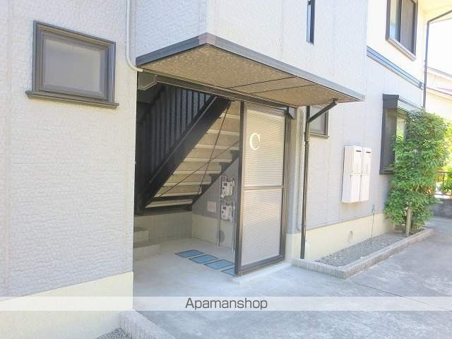 エストハウス Cの玄関写真