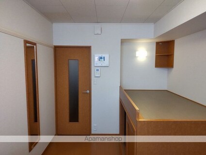 レオパレスシティパルつつじが丘[1K/19.87m2]のリビング・居間2