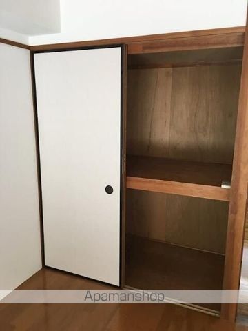 岩瀬マンションの内装写真