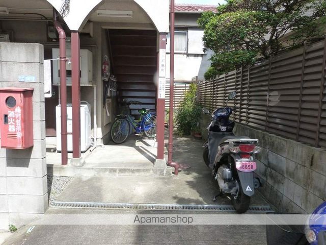 コーポ島町の玄関写真