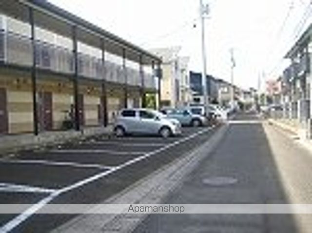 レオパレスボヌールメゾンの外観写真