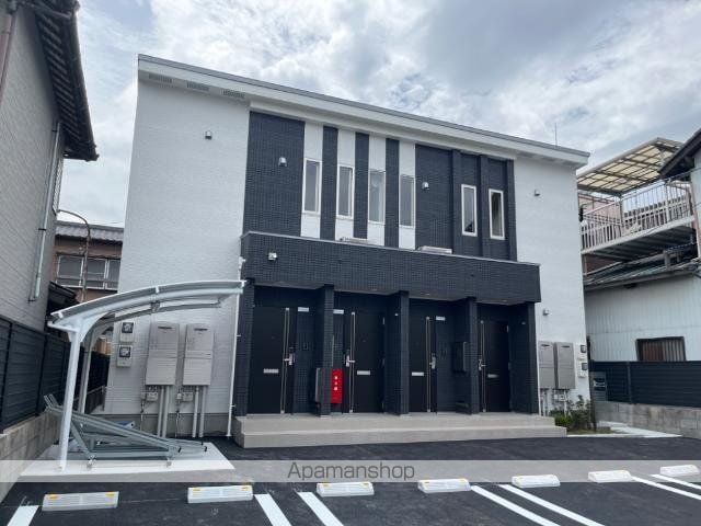 エクロールの外観写真