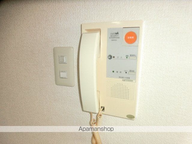 ベース1の内装写真