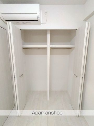 スプランディッド大阪EASTの内装写真
