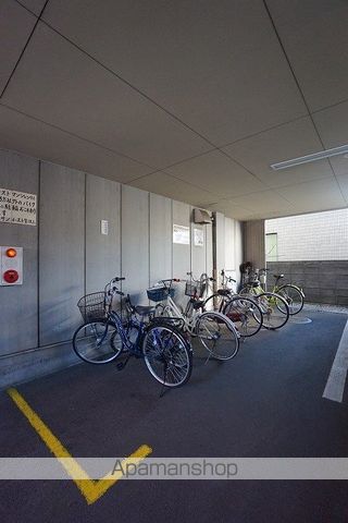 サンイースト東草深の外観写真