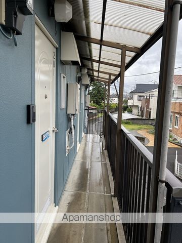 クロノス秦野東海大学前の玄関写真