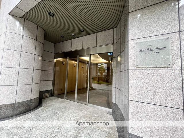 ブランクレール谷町の玄関写真