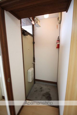 マクセル2 100の内装写真