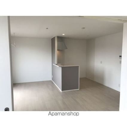 さくらホワイト　Ｃ棟[2LDK/65.44m2]のリビング・居間1