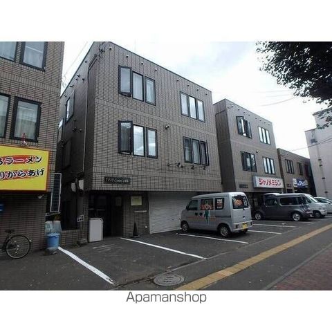 ツインズ南8条壱番館の外観写真