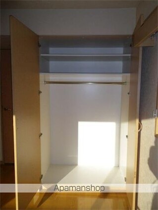 ルーブル豊玉参番館[1K/26.16m2]の収納