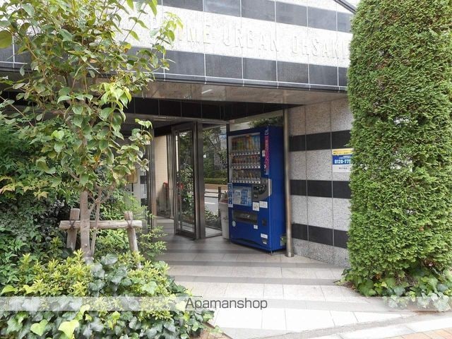 プライムアーバン大崎の玄関写真