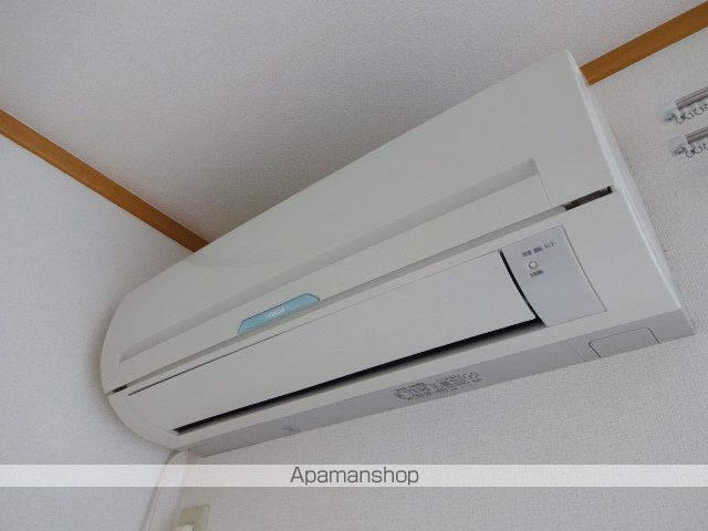グリーン ゲイブルズ II番館の内装写真