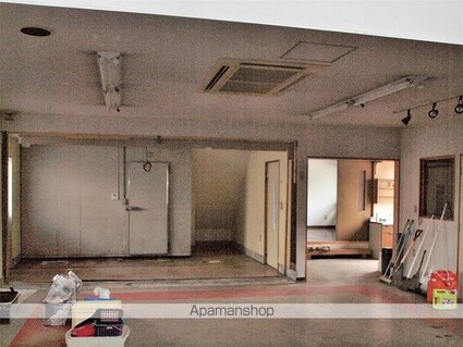 プメハナ[7DK/246.7m2]の内装8