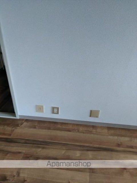 和歌山県和歌山市加納[3LDK/63.5m2]の共用部3