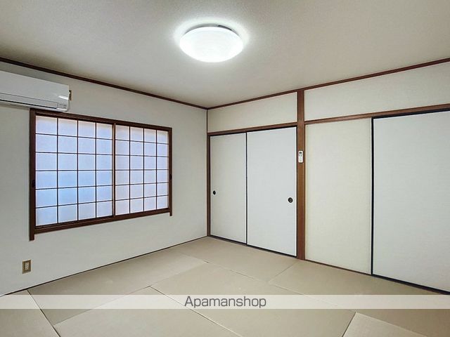サンライズ中正の内装写真