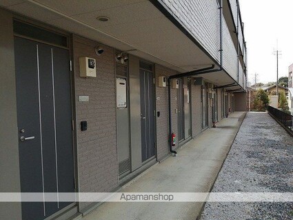 レオパレス出藍[1K/26.49m2]の玄関