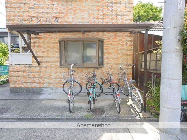 メゾン川崎の外観写真
