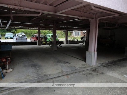 ＳＡＫＵＲＡハイツ[1DK/24.5m2]の駐車場3