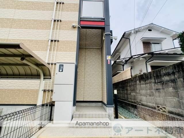 レオパレスＷｉｌｌ　竹原[1K/20.28m2]のエントランス1