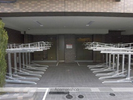 ルーブル三軒茶屋参番館[1K/25.65m2]の外観5
