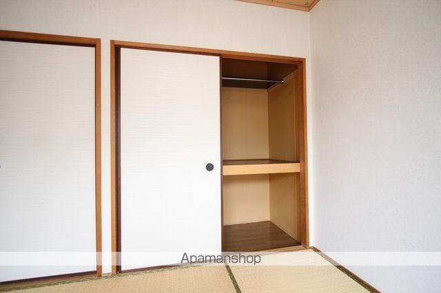 フォブール松縄の内装写真
