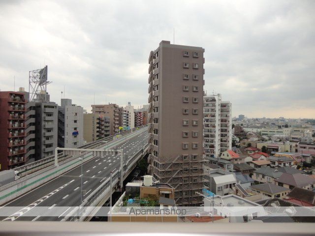 コンフォリア三宿の内装写真