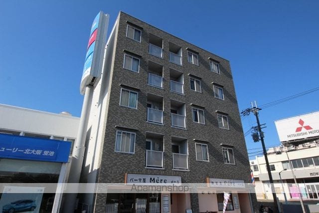 コーポ蛍池東の外観写真