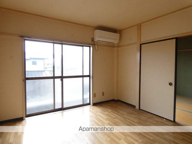 ストークハイムIIIの内装写真